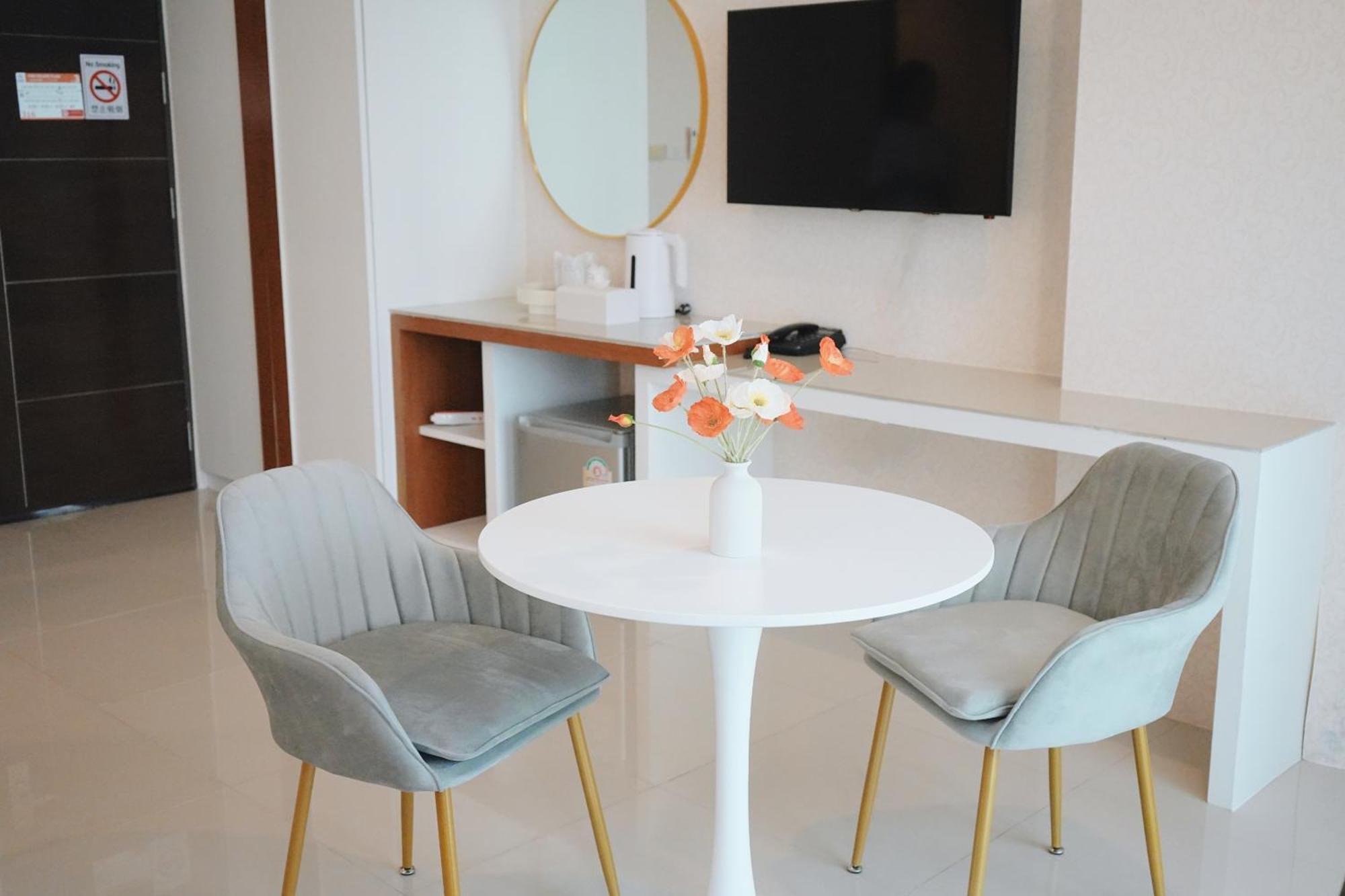 Herry Residence Chiang Mai Luaran gambar
