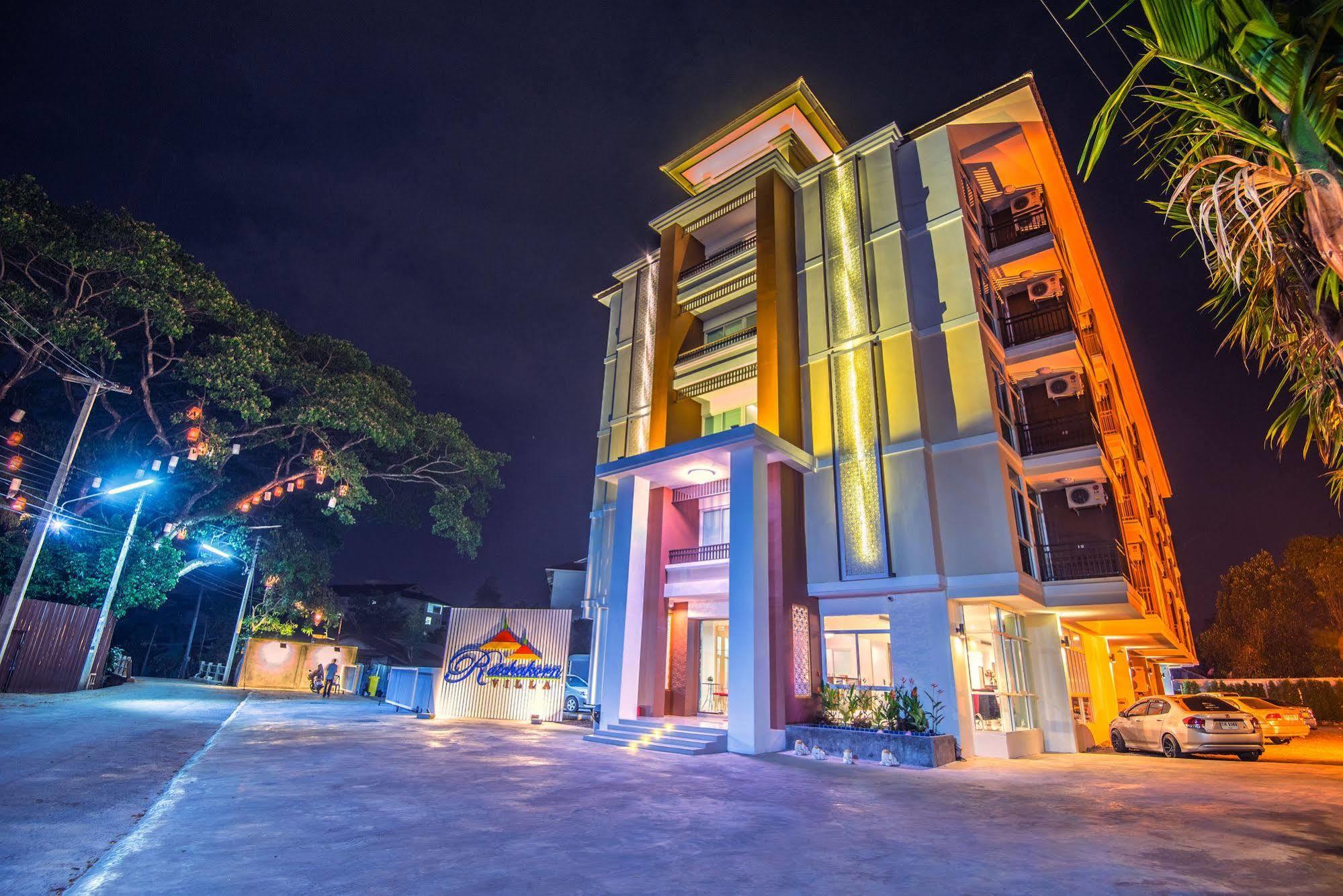 Herry Residence Chiang Mai Luaran gambar