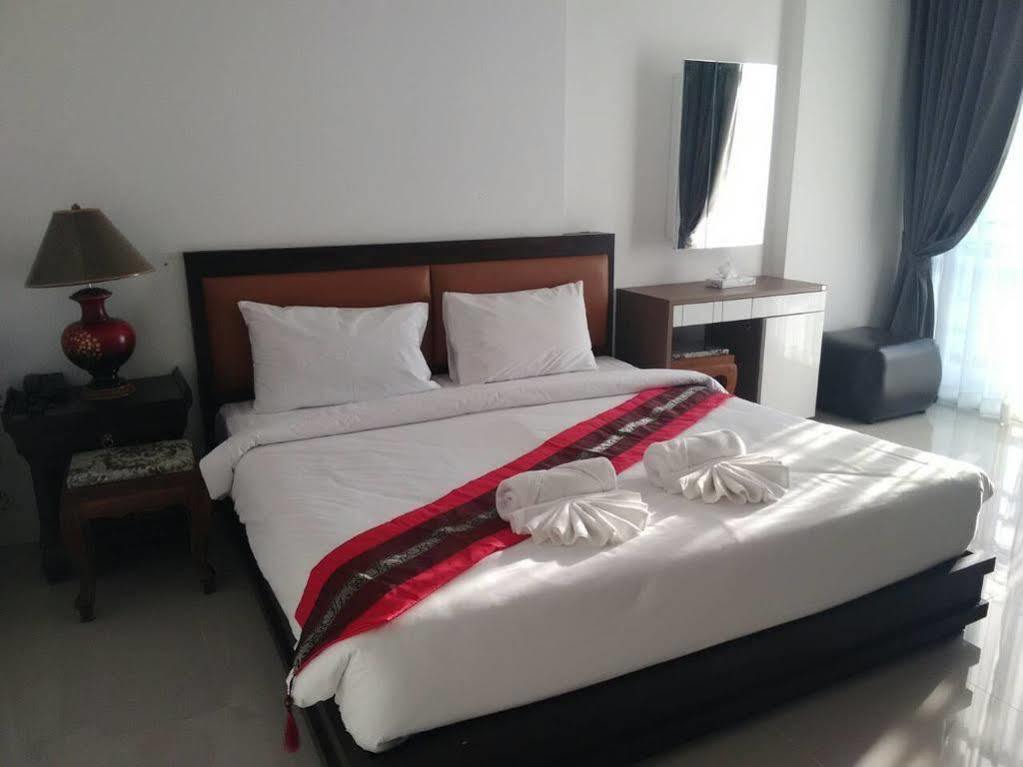 Herry Residence Chiang Mai Luaran gambar