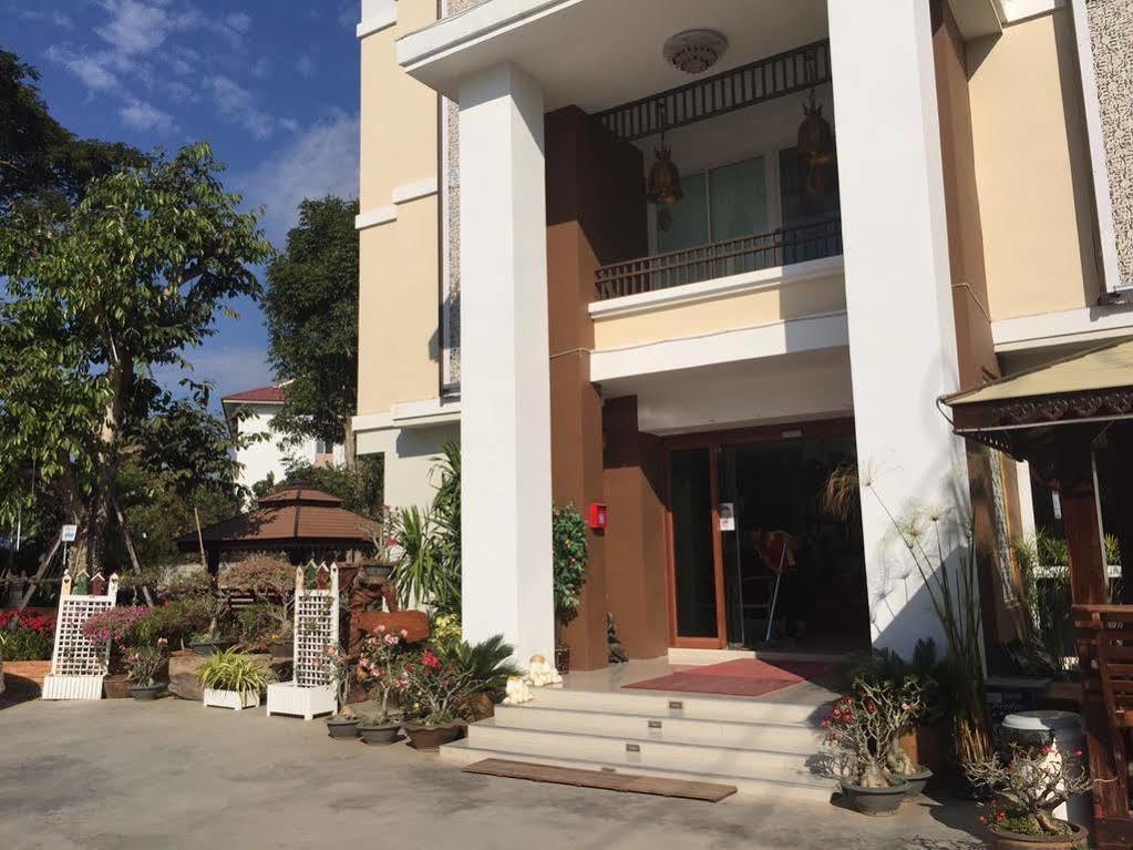 Herry Residence Chiang Mai Luaran gambar