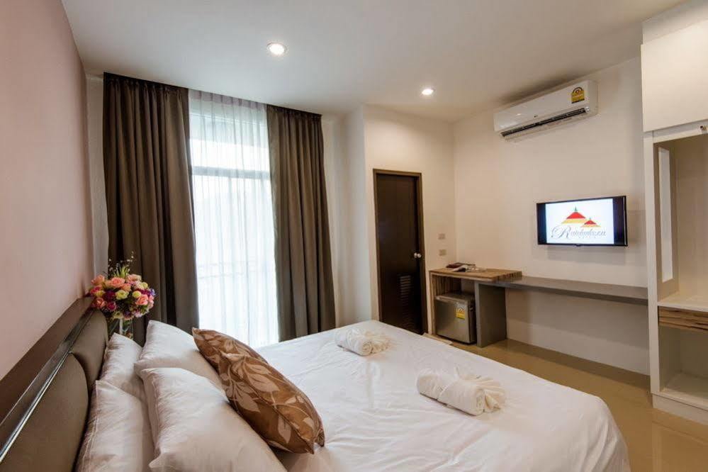 Herry Residence Chiang Mai Luaran gambar